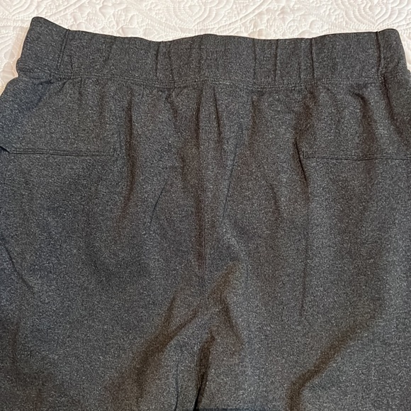 Lululemon athletica dark gray shorts, size large - Picture 8 of 15